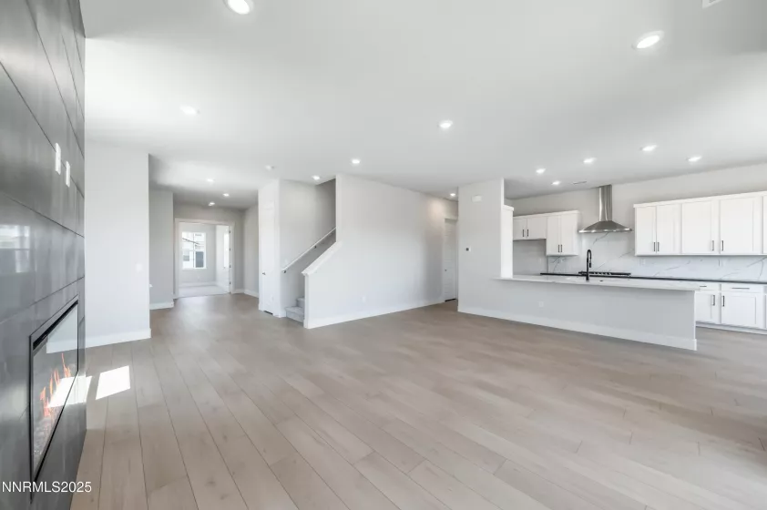 1357 Silver View, Sparks, Nevada 89436, 4 Bedrooms Bedrooms, ,4 BathroomsBathrooms,Residential,Residential,Silver View,250003740