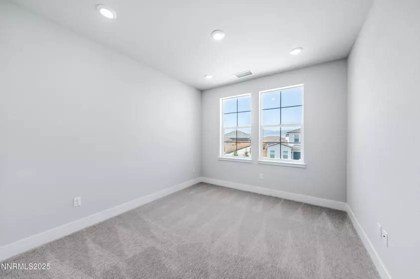 1357 Silver View, Sparks, Nevada 89436, 4 Bedrooms Bedrooms, ,4 BathroomsBathrooms,Residential,Residential,Silver View,250003740