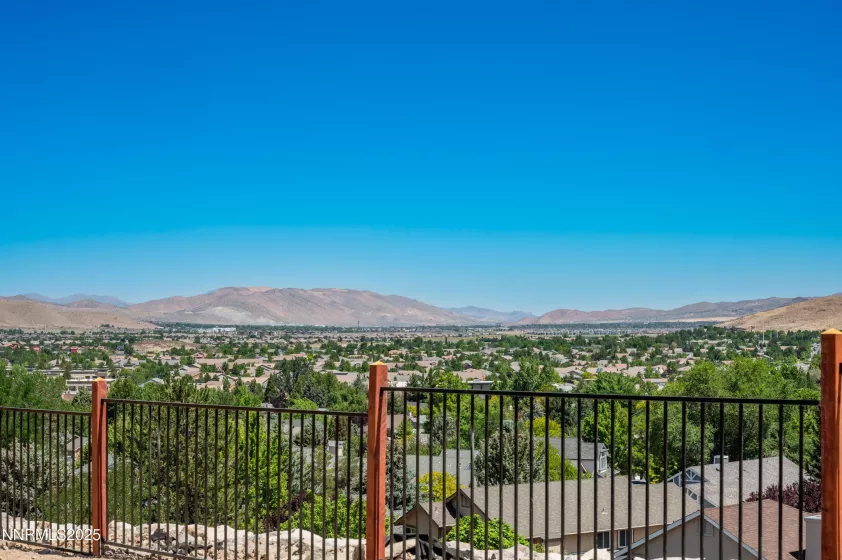 1357 Silver View, Sparks, Nevada 89436, 4 Bedrooms Bedrooms, ,4 BathroomsBathrooms,Residential,Residential,Silver View,250003740