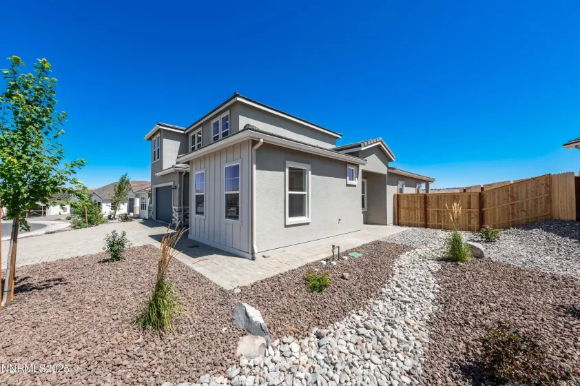 1357 Silver View, Sparks, Nevada 89436, 4 Bedrooms Bedrooms, ,4 BathroomsBathrooms,Residential,Residential,Silver View,250003740