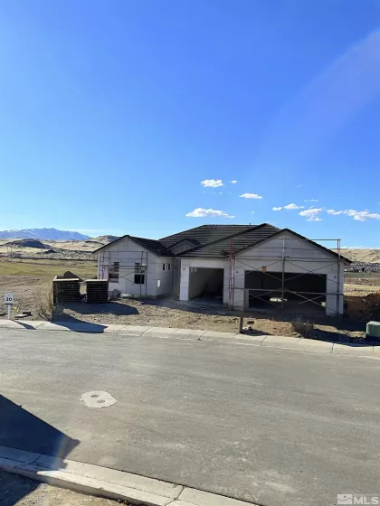 1325 Silver View, Sparks, Nevada 89436, 3 Bedrooms Bedrooms, ,4 BathroomsBathrooms,Residential,Residential,Silver View,250003748