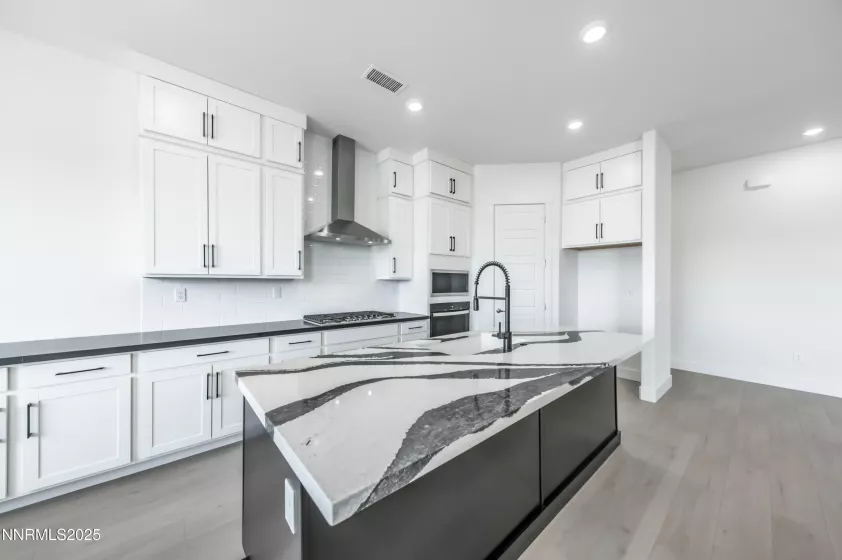 1325 Silver View, Sparks, Nevada 89436, 3 Bedrooms Bedrooms, ,4 BathroomsBathrooms,Residential,Residential,Silver View,250003748