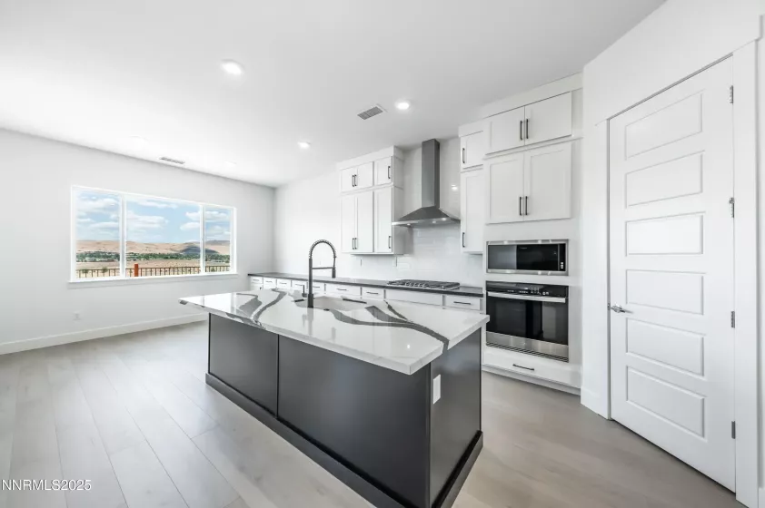 1325 Silver View, Sparks, Nevada 89436, 3 Bedrooms Bedrooms, ,4 BathroomsBathrooms,Residential,Residential,Silver View,250003748