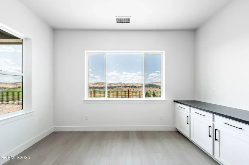 1325 Silver View, Sparks, Nevada 89436, 3 Bedrooms Bedrooms, ,4 BathroomsBathrooms,Residential,Residential,Silver View,250003748