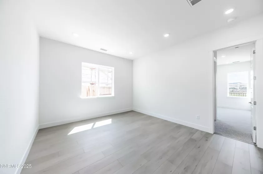 1325 Silver View, Sparks, Nevada 89436, 3 Bedrooms Bedrooms, ,4 BathroomsBathrooms,Residential,Residential,Silver View,250003748