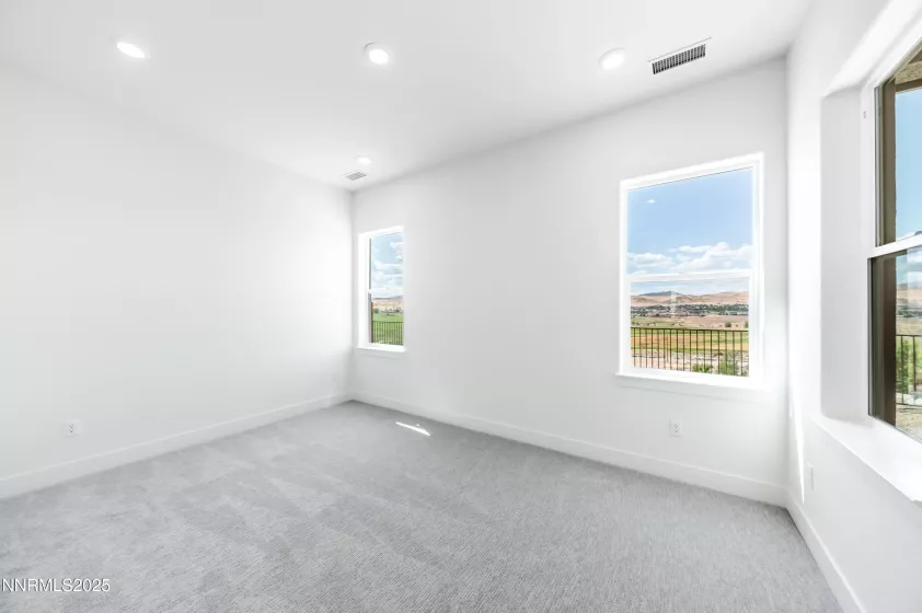 1325 Silver View, Sparks, Nevada 89436, 3 Bedrooms Bedrooms, ,4 BathroomsBathrooms,Residential,Residential,Silver View,250003748