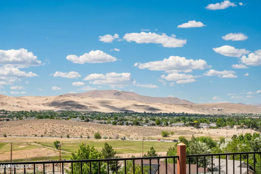 1325 Silver View, Sparks, Nevada 89436, 3 Bedrooms Bedrooms, ,4 BathroomsBathrooms,Residential,Residential,Silver View,250003748