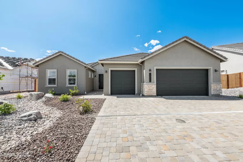 1325 Silver View, Sparks, Nevada 89436, 3 Bedrooms Bedrooms, ,4 BathroomsBathrooms,Residential,Residential,Silver View,250003748