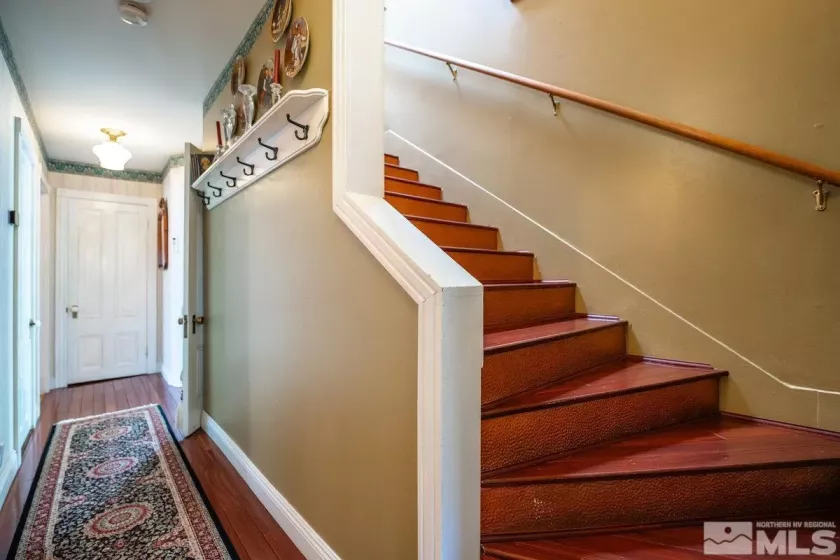 182 Mill, Genoa, Nevada 89411, 5 Bedrooms Bedrooms, ,3 BathroomsBathrooms,Residential,Residential,Mill,250003711