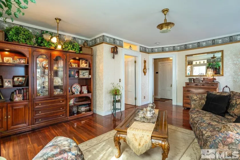 182 Mill, Genoa, Nevada 89411, 5 Bedrooms Bedrooms, ,3 BathroomsBathrooms,Residential,Residential,Mill,250003711
