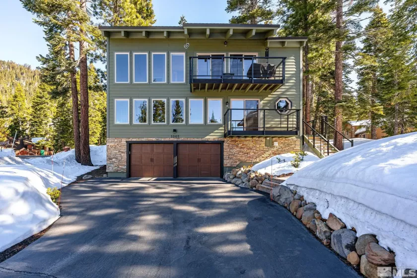 1005 Marlene, Incline Village, Nevada 89451, 4 Bedrooms Bedrooms, ,3 BathroomsBathrooms,Residential,Residential,Marlene,250003689