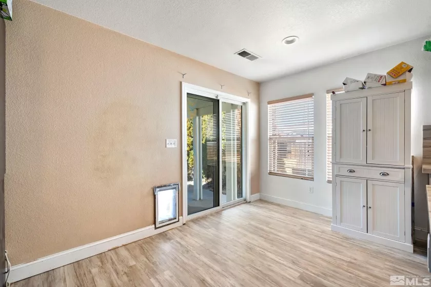 7721 Welsh, Reno, Nevada 89506, 4 Bedrooms Bedrooms, ,2 BathroomsBathrooms,Residential,Residential,Welsh,250003685