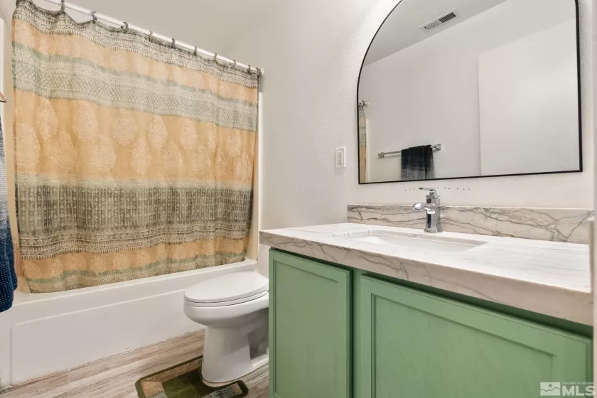 7721 Welsh, Reno, Nevada 89506, 4 Bedrooms Bedrooms, ,2 BathroomsBathrooms,Residential,Residential,Welsh,250003685