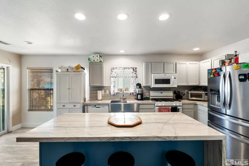 7721 Welsh, Reno, Nevada 89506, 4 Bedrooms Bedrooms, ,2 BathroomsBathrooms,Residential,Residential,Welsh,250003685