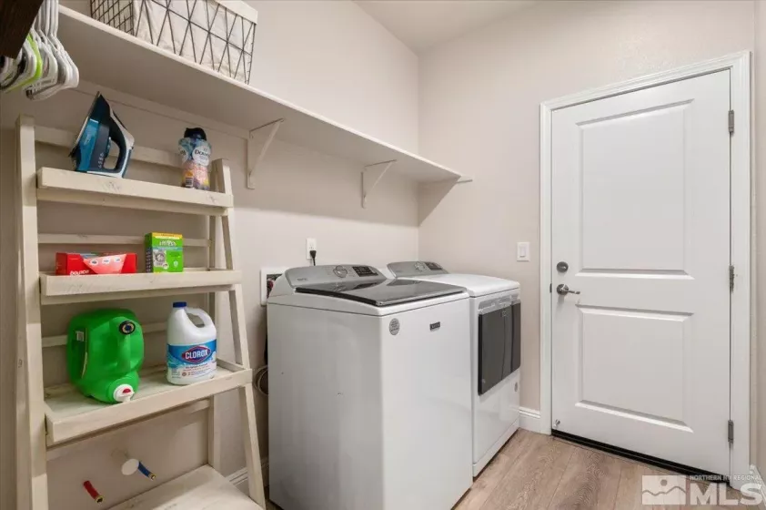 101 Cloud Berry, Sparks, Nevada 89441, 3 Bedrooms Bedrooms, ,2 BathroomsBathrooms,Residential,Residential,Cloud Berry,250006208