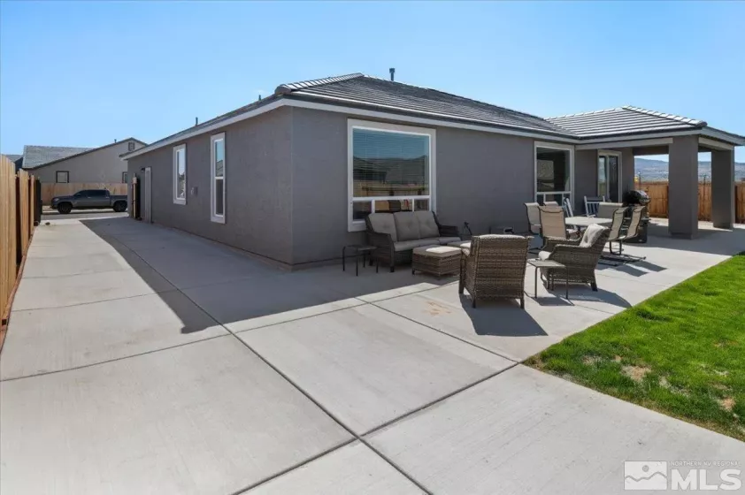 101 Cloud Berry, Sparks, Nevada 89441, 3 Bedrooms Bedrooms, ,2 BathroomsBathrooms,Residential,Residential,Cloud Berry,250006208