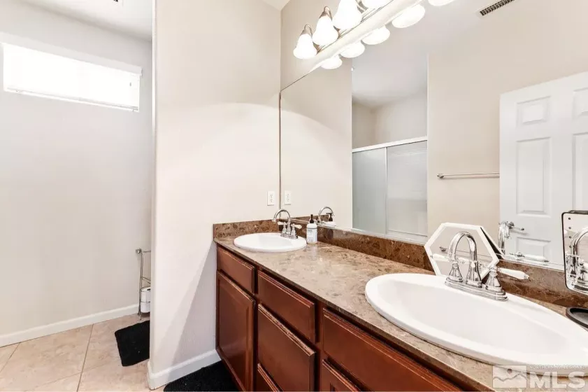 2020 Alamo Square, Reno, Nevada 89509, 3 Bedrooms Bedrooms, ,3 BathroomsBathrooms,Residential,Residential,Alamo Square,250003679
