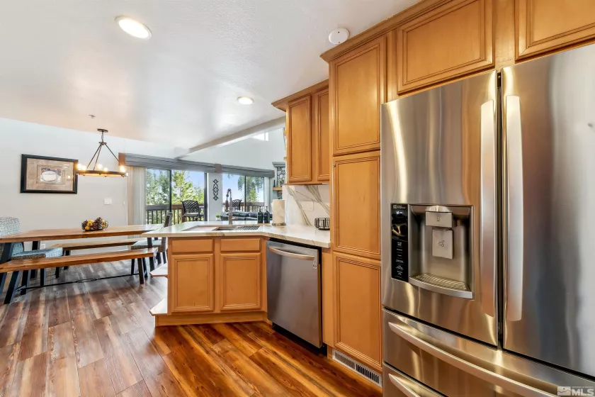 400 Fairview, Incline Village, Nevada 89451, 2 Bedrooms Bedrooms, ,3 BathroomsBathrooms,Residential,Residential,Fairview,250003696