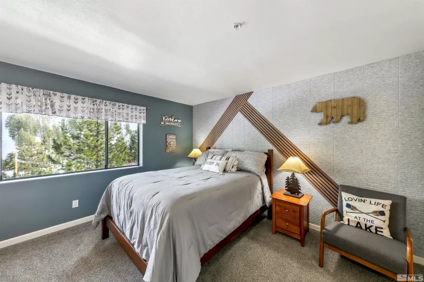400 Fairview, Incline Village, Nevada 89451, 2 Bedrooms Bedrooms, ,3 BathroomsBathrooms,Residential,Residential,Fairview,250003696