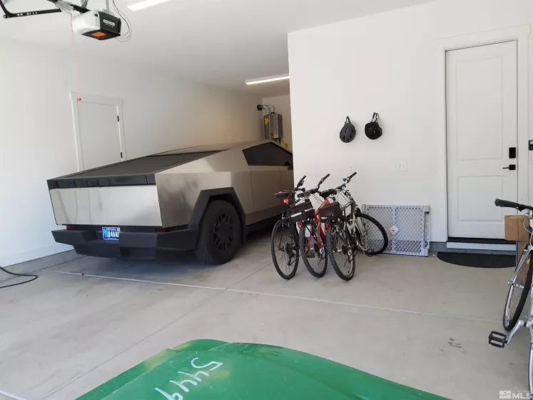 5449 Side Saddle, Reno, Nevada 89511, 5 Bedrooms Bedrooms, ,6 BathroomsBathrooms,Residential,Residential,Side Saddle,250003674