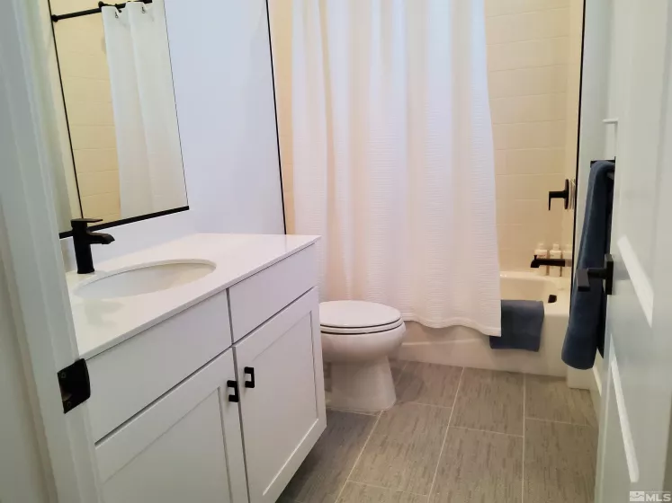 5449 Side Saddle, Reno, Nevada 89511, 5 Bedrooms Bedrooms, ,6 BathroomsBathrooms,Residential,Residential,Side Saddle,250003674