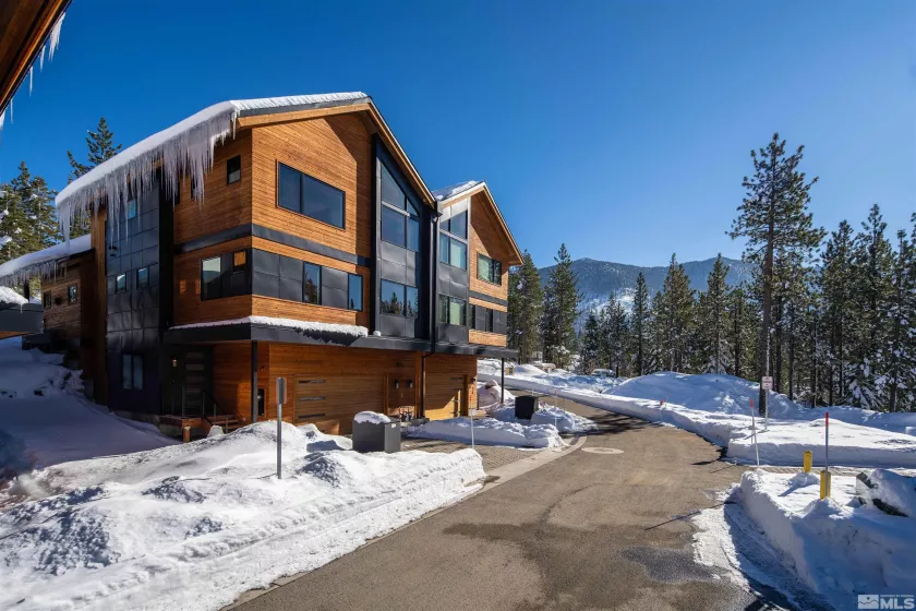 116 Sierra Colina, Stateline, Nevada 89449, 3 Bedrooms Bedrooms, ,5 BathroomsBathrooms,Residential,Residential,Sierra Colina,250003617