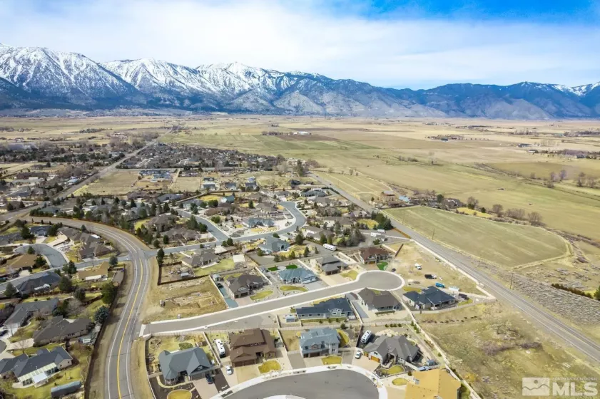 911 Holstein, Gardnerville, Nevada 89460, 4 Bedrooms Bedrooms, ,4 BathroomsBathrooms,Residential,Residential,Holstein,250003101