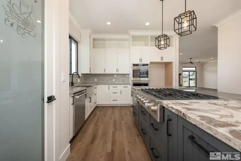 911 Holstein, Gardnerville, Nevada 89460, 4 Bedrooms Bedrooms, ,4 BathroomsBathrooms,Residential,Residential,Holstein,250003101
