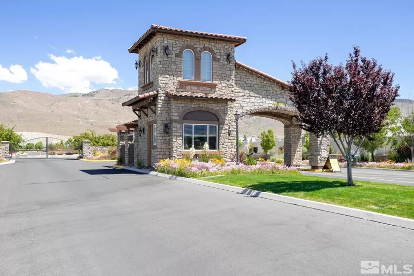 9945 Amienda, Reno, Nevada 89521, 5 Bedrooms Bedrooms, ,5 BathroomsBathrooms,Residential,Residential,Amienda,250002986