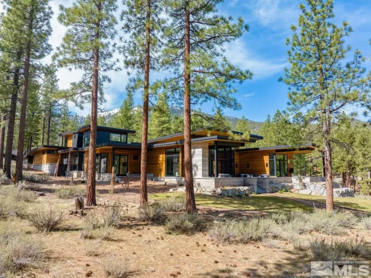 188 Redding, Carson City, Nevada 89705, 4 Bedrooms Bedrooms, ,6 BathroomsBathrooms,Residential,Residential,Redding,250002505