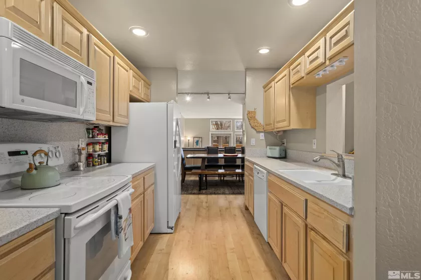 144 Village, Incline Village, Nevada 89451, 3 Bedrooms Bedrooms, ,3 BathroomsBathrooms,Residential,Residential,Village,250002521