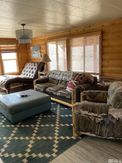 7815 Iroquois, Stagecoach, Nevada 89429, 3 Bedrooms Bedrooms, ,2 BathroomsBathrooms,Residential,Residential,Iroquois,250002560