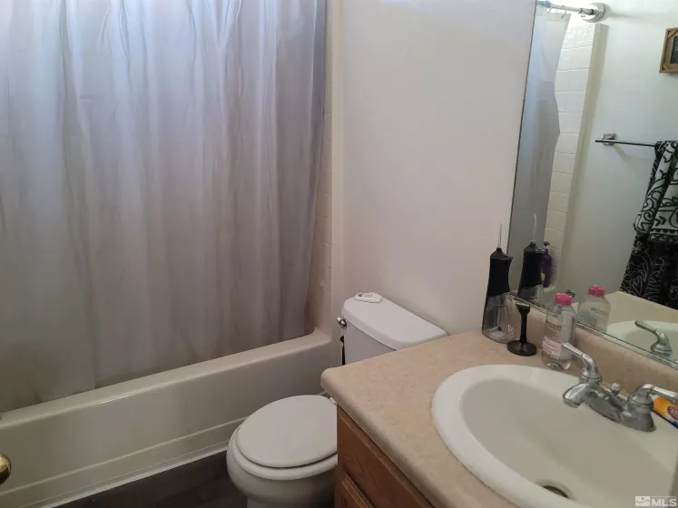 1690 Round Up, Fernley, Nevada 89408, 3 Bedrooms Bedrooms, ,2 BathroomsBathrooms,Residential,Residential,Round Up,250002466