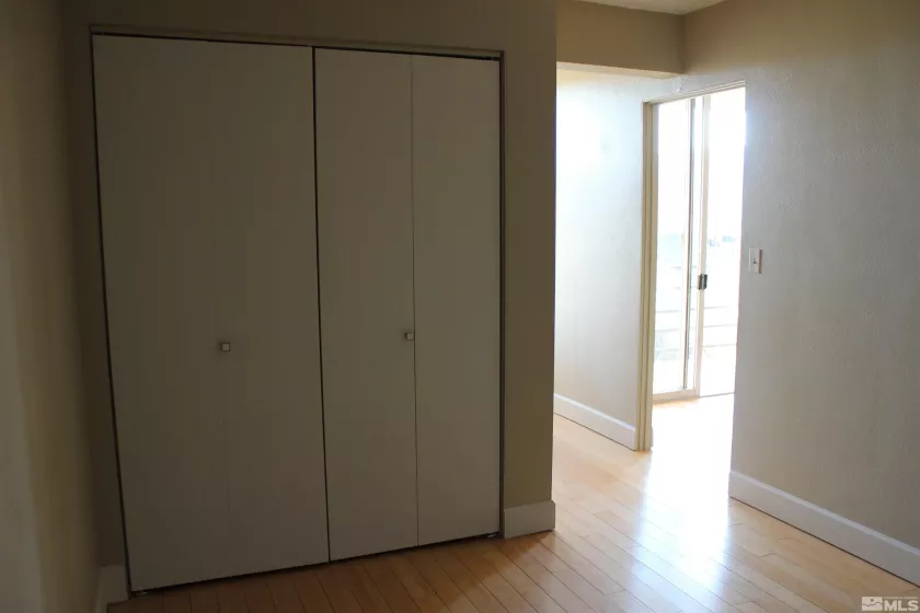 280 Island, Reno, Nevada 89501, 1 Bedroom Bedrooms, ,1 BathroomBathrooms,Residential,Residential,Island,250002472