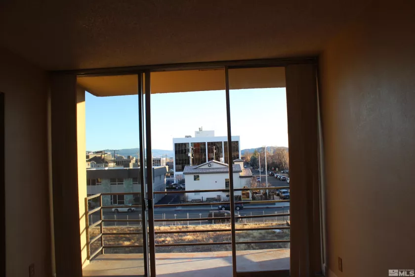 280 Island, Reno, Nevada 89501, 1 Bedroom Bedrooms, ,1 BathroomBathrooms,Residential,Residential,Island,250002472