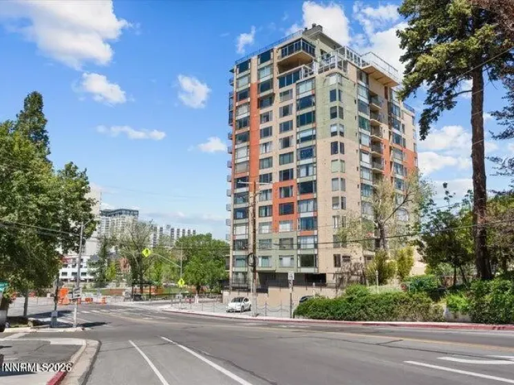 280 Island, Reno, Nevada 89501, 1 Bedroom Bedrooms, ,1 BathroomBathrooms,Residential,Residential,Island,0,250002472