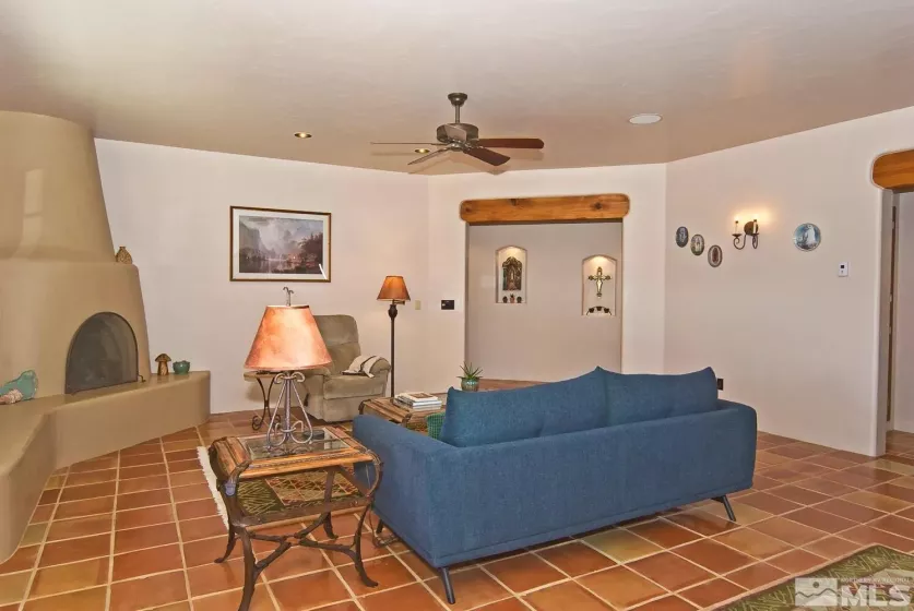 10 Dee, Smith Valley, Nevada 89444, 3 Bedrooms Bedrooms, ,3 BathroomsBathrooms,Residential,Residential,Dee,250002469
