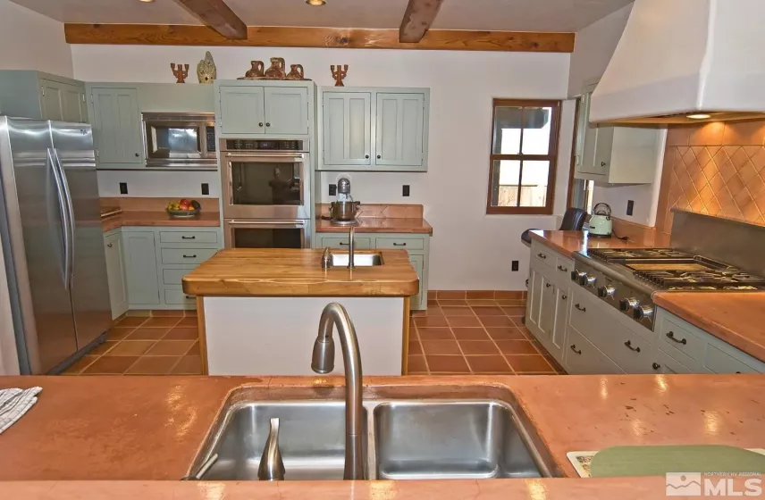 10 Dee, Smith Valley, Nevada 89444, 3 Bedrooms Bedrooms, ,3 BathroomsBathrooms,Residential,Residential,Dee,250002469