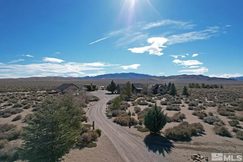 10 Dee, Smith Valley, Nevada 89444, 3 Bedrooms Bedrooms, ,3 BathroomsBathrooms,Residential,Residential,Dee,250002469