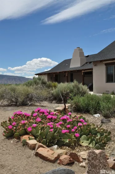 10 Dee, Smith Valley, Nevada 89444, 3 Bedrooms Bedrooms, ,3 BathroomsBathrooms,Residential,Residential,Dee,250002469