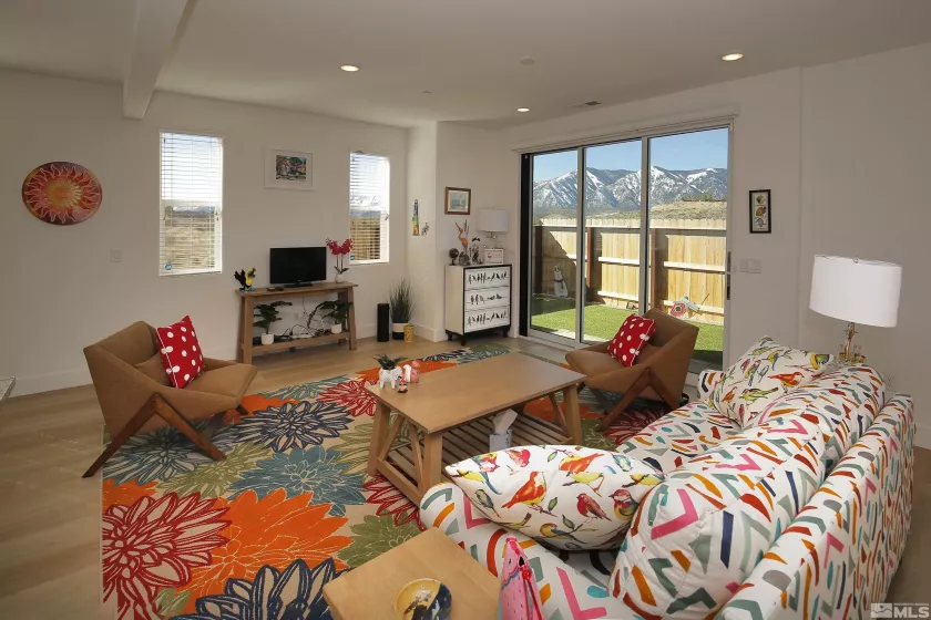 3600 Flare, Carson City, Nevada 89705, 3 Bedrooms Bedrooms, ,3 BathroomsBathrooms,Residential,Residential,Flare,250002435