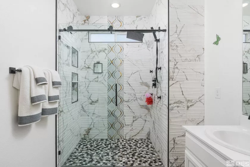 9341 Lagoon, Reno, Nevada 89506, 5 Bedrooms Bedrooms, ,3 BathroomsBathrooms,Residential,Residential,Lagoon,250002217