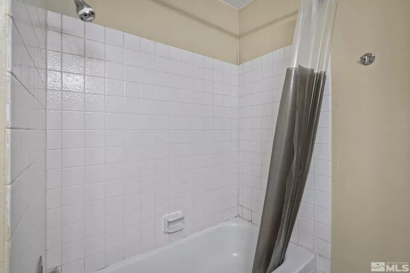2555 Clear Acre, Reno, Nevada 89512, 2 Bedrooms Bedrooms, ,2 BathroomsBathrooms,Residential,Residential,Clear Acre,250002148
