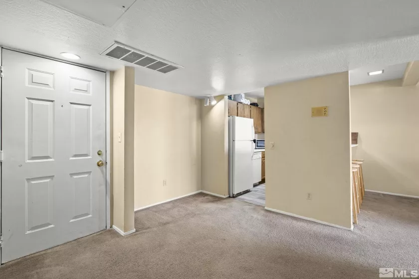 2555 Clear Acre, Reno, Nevada 89512, 2 Bedrooms Bedrooms, ,2 BathroomsBathrooms,Residential,Residential,Clear Acre,250002148