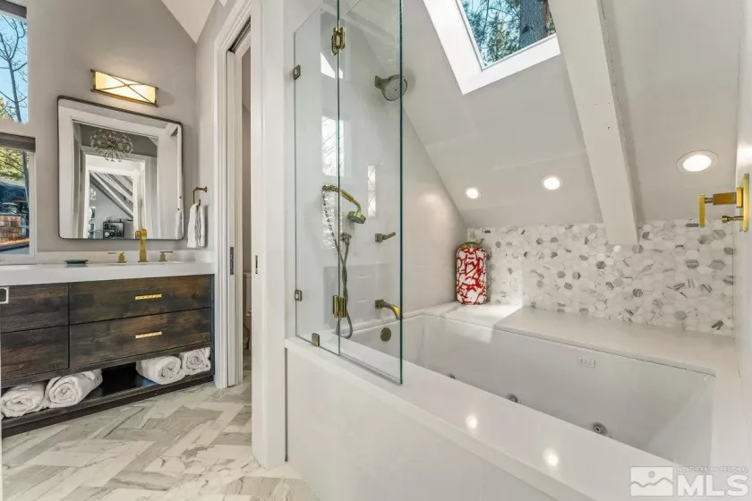 88 Skyland, Zephyr Cove, Nevada 89448, 3 Bedrooms Bedrooms, ,5 BathroomsBathrooms,Residential,Residential,Skyland,250002105