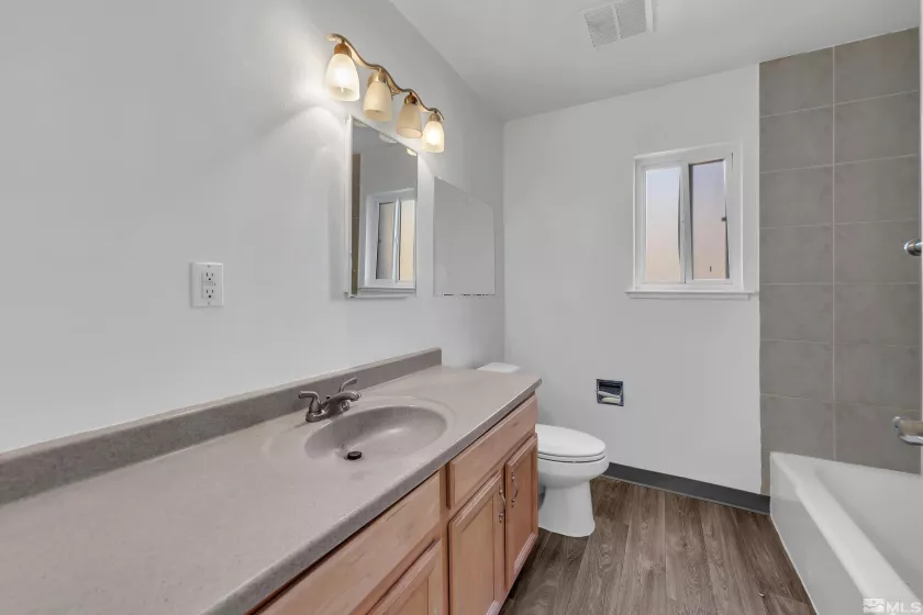 140 Griswold, Reno, Nevada 89503, 2 Bedrooms Bedrooms, ,2 BathroomsBathrooms,Residential,Residential,Griswold,250002194
