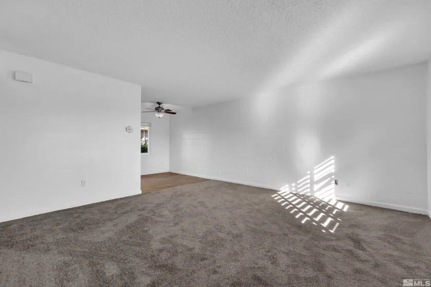 140 Griswold, Reno, Nevada 89503, 2 Bedrooms Bedrooms, ,2 BathroomsBathrooms,Residential,Residential,Griswold,250002194