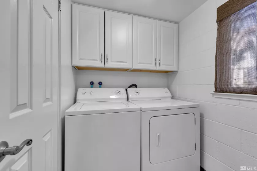 140 Griswold, Reno, Nevada 89503, 2 Bedrooms Bedrooms, ,2 BathroomsBathrooms,Residential,Residential,Griswold,250002194