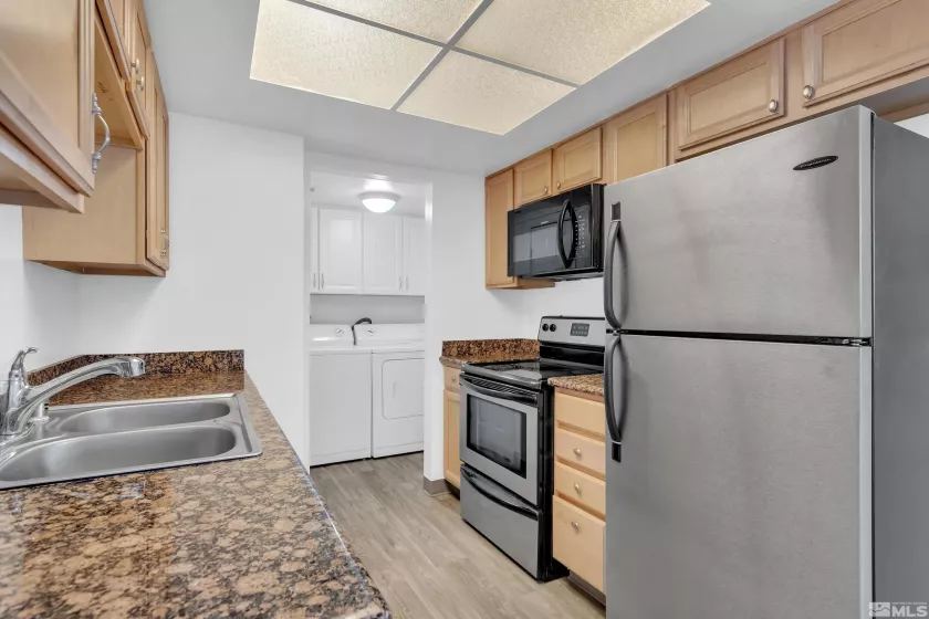 140 Griswold, Reno, Nevada 89503, 2 Bedrooms Bedrooms, ,2 BathroomsBathrooms,Residential,Residential,Griswold,250002194