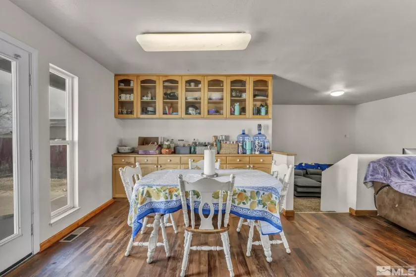 521 Whitaker, Fallon, Nevada 89406, 3 Bedrooms Bedrooms, ,2 BathroomsBathrooms,Residential,Residential,Whitaker,250001818